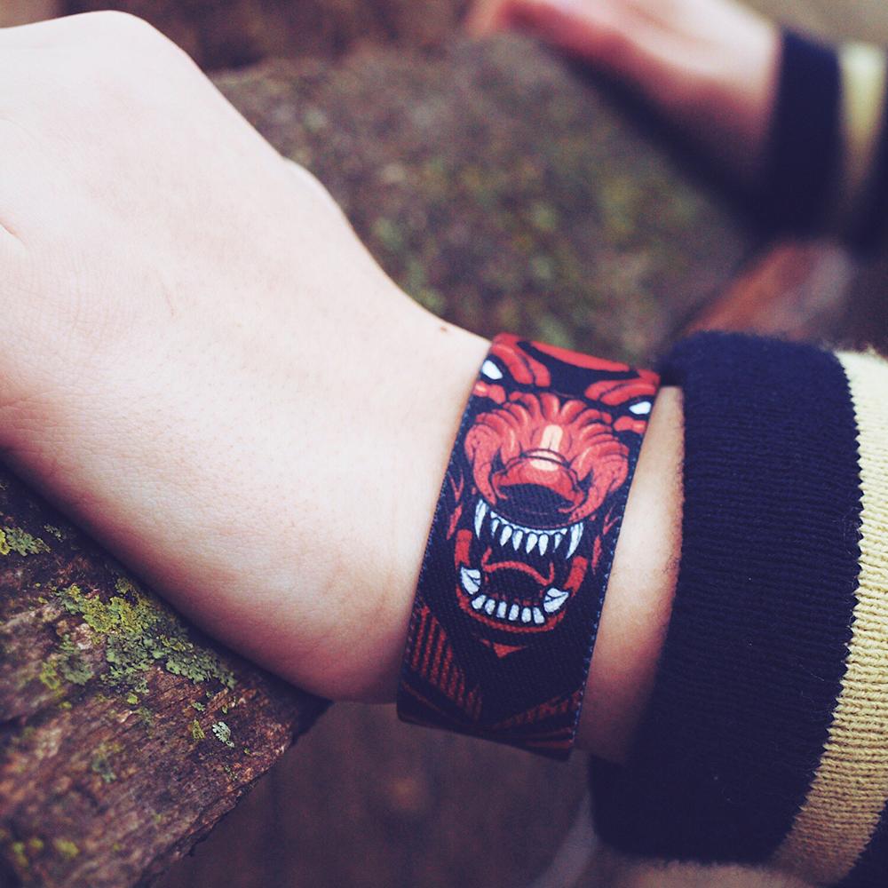 Betrayer-Sold Out-ZOX - This item is sold out and will not be restocked.